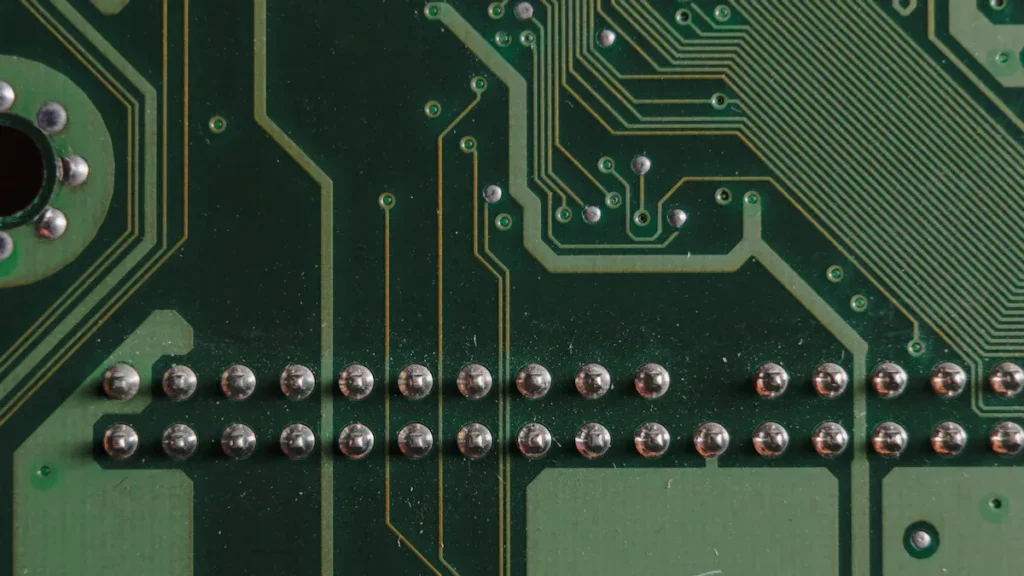 How to Solve Solder Bridging in Wave Soldering缩略图%