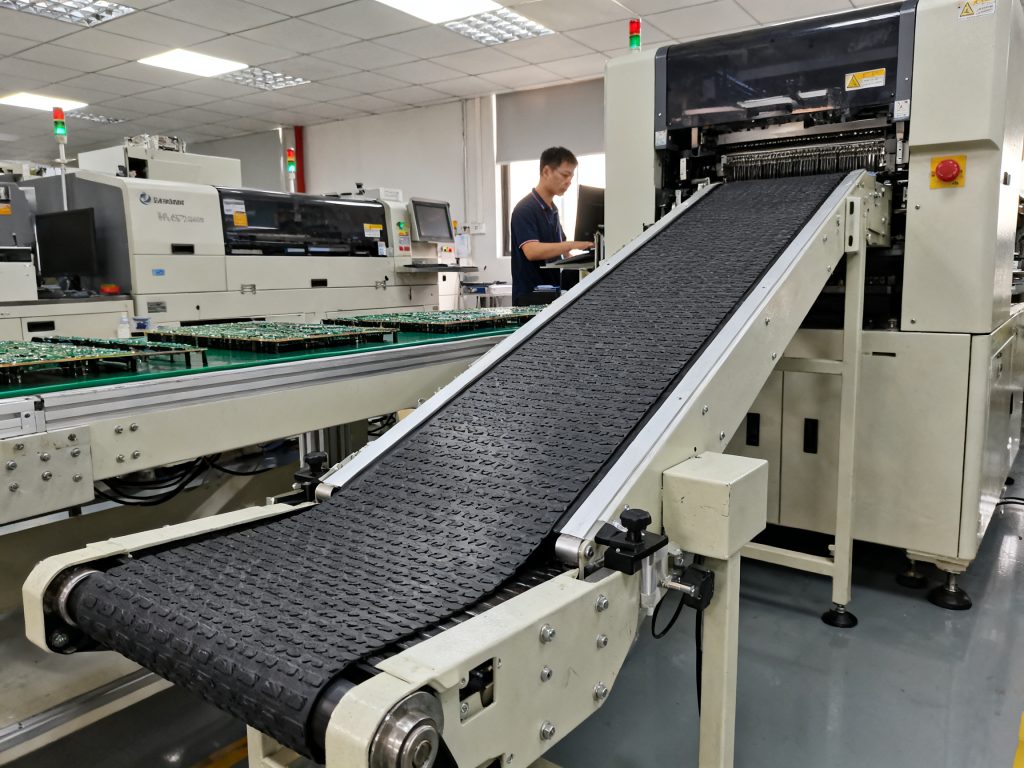 What Uphill and Decline Conveyors Mean in SMT: Best Practices, Functions, and Industrial Applications缩略图%