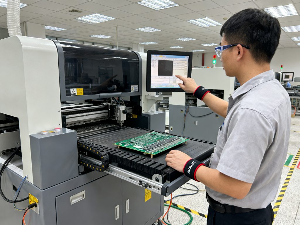 Selective Wave Soldering: The Complete Guide for Electronics Manufacturers缩略图%
